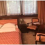 Hotel America